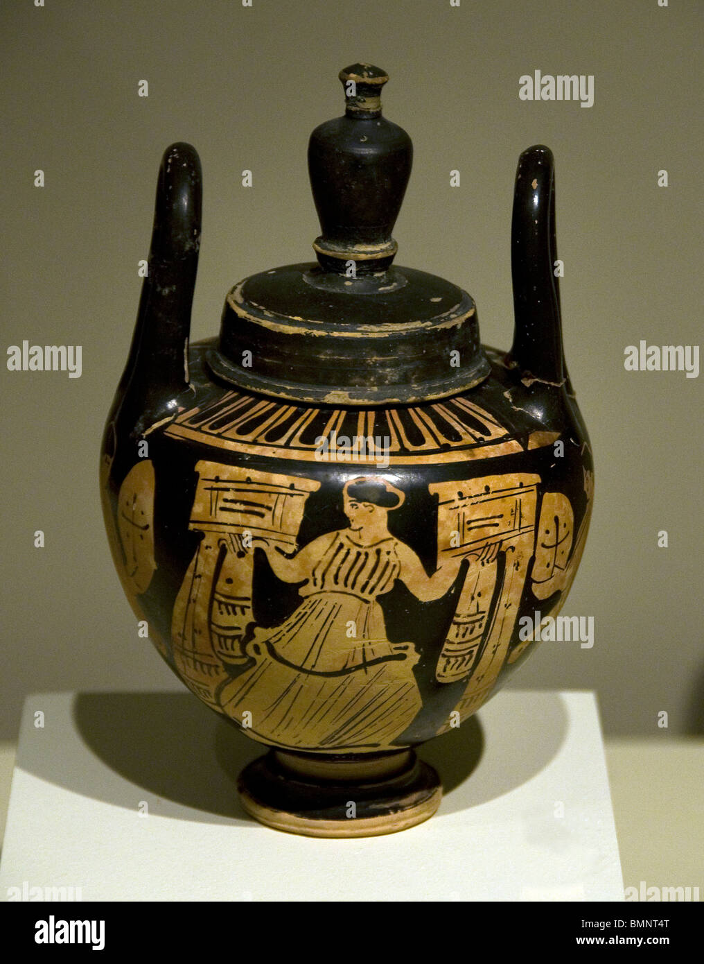Anatolian Museum Ankara Greek Attic black figure Skyphos 600 BC pottery earthenware Stock Photo