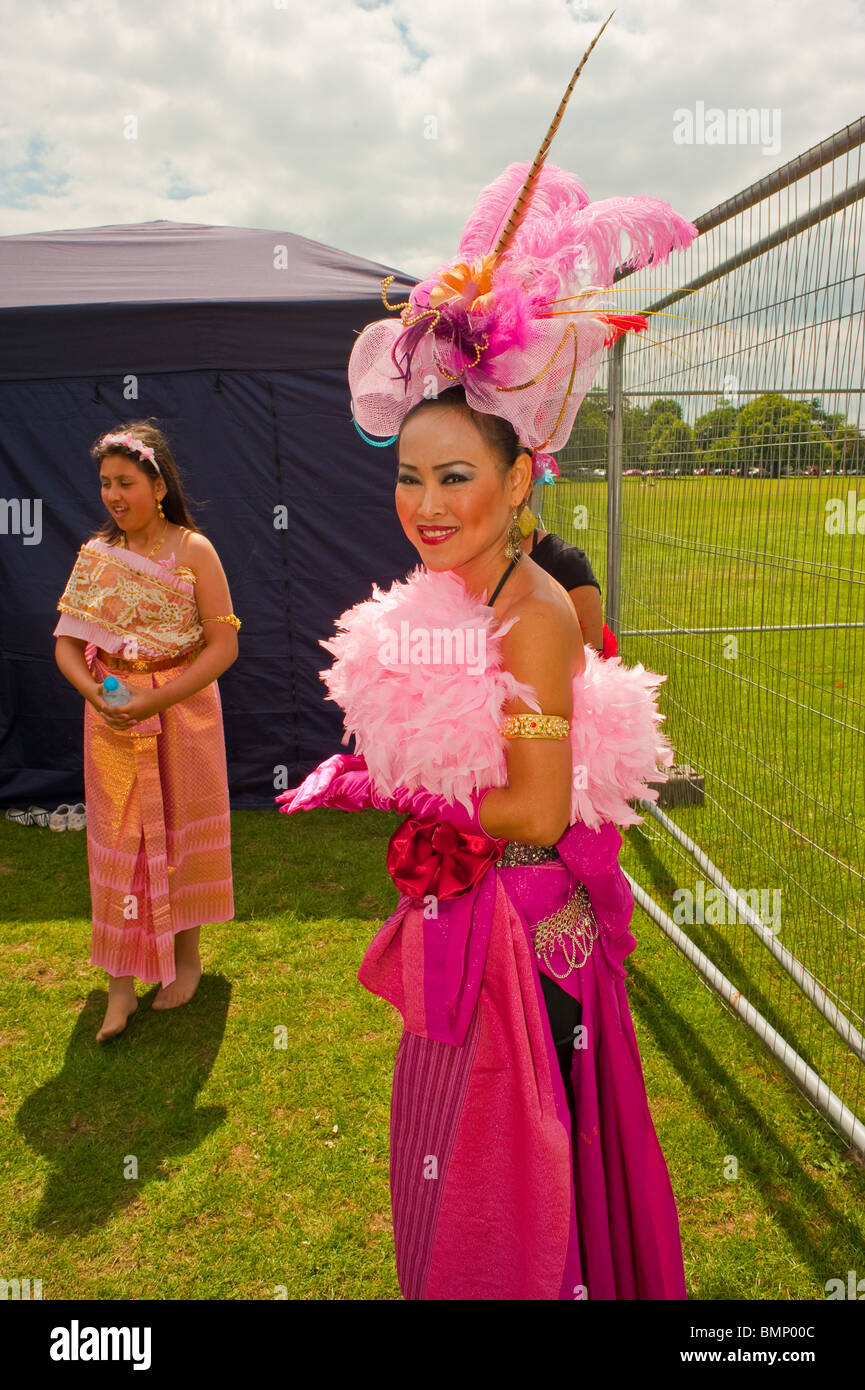 "Thai Festival London", Asian Food Festival, UK, Thai Females Dancers