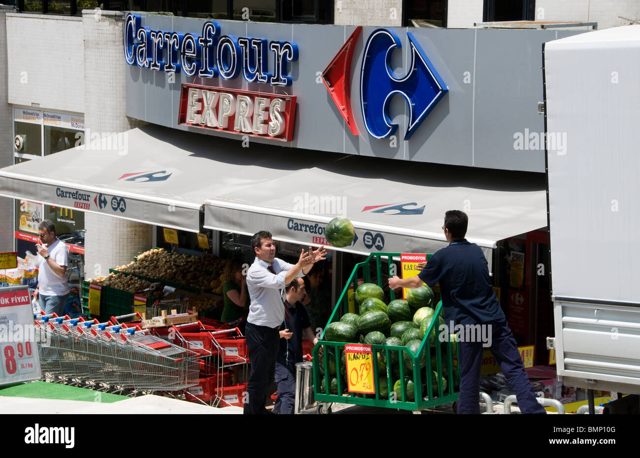 supermarket turkey high resolution stock photography and images alamy