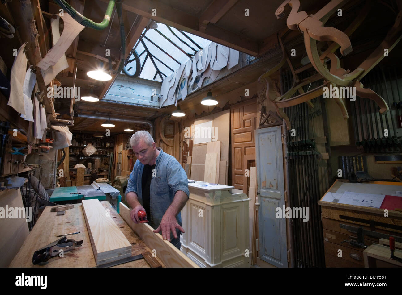 Carpenter workshop, Paris Stock Photo - Alamy