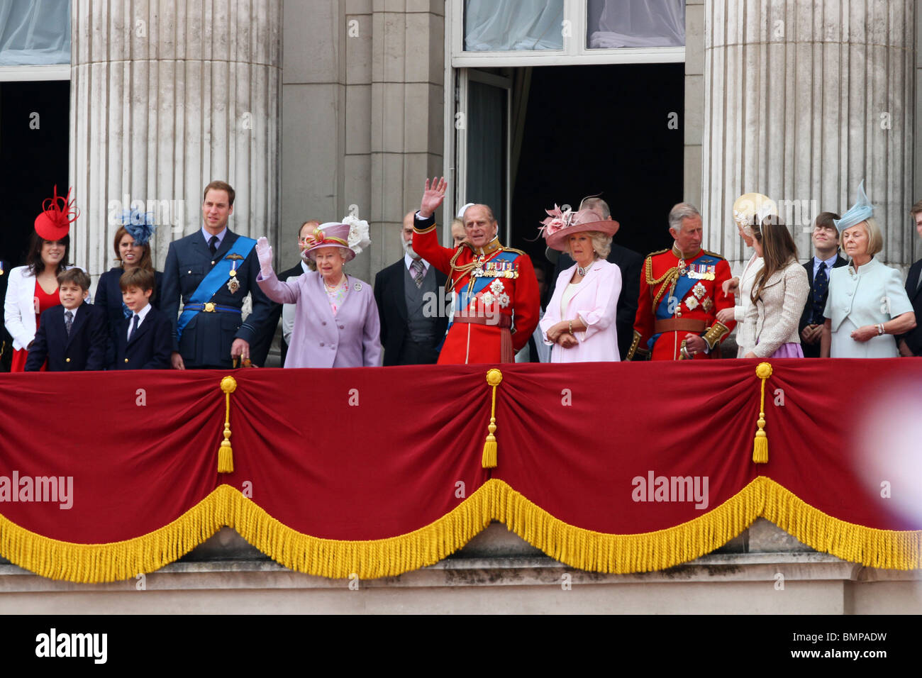 Pic: Paul Marriott . . Trooping the Colour . . 12.06.10 . . The Royal family on the Balcony of Buckingham Palace. Stock Photo
