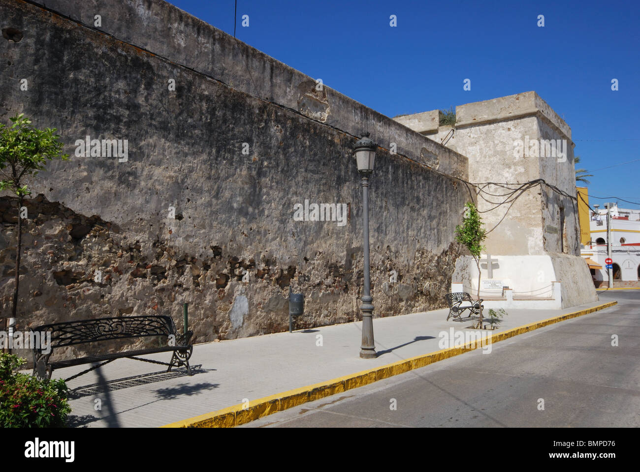 Castle wall (Castillo de las Almadrabas), Zahara de los Atunes, Costa de la Luz, Cadiz Province, Andalucia, Spain, Europe. Stock Photo