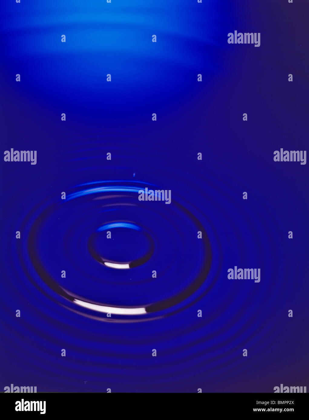 Circle glow hi-res stock photography and images - Alamy