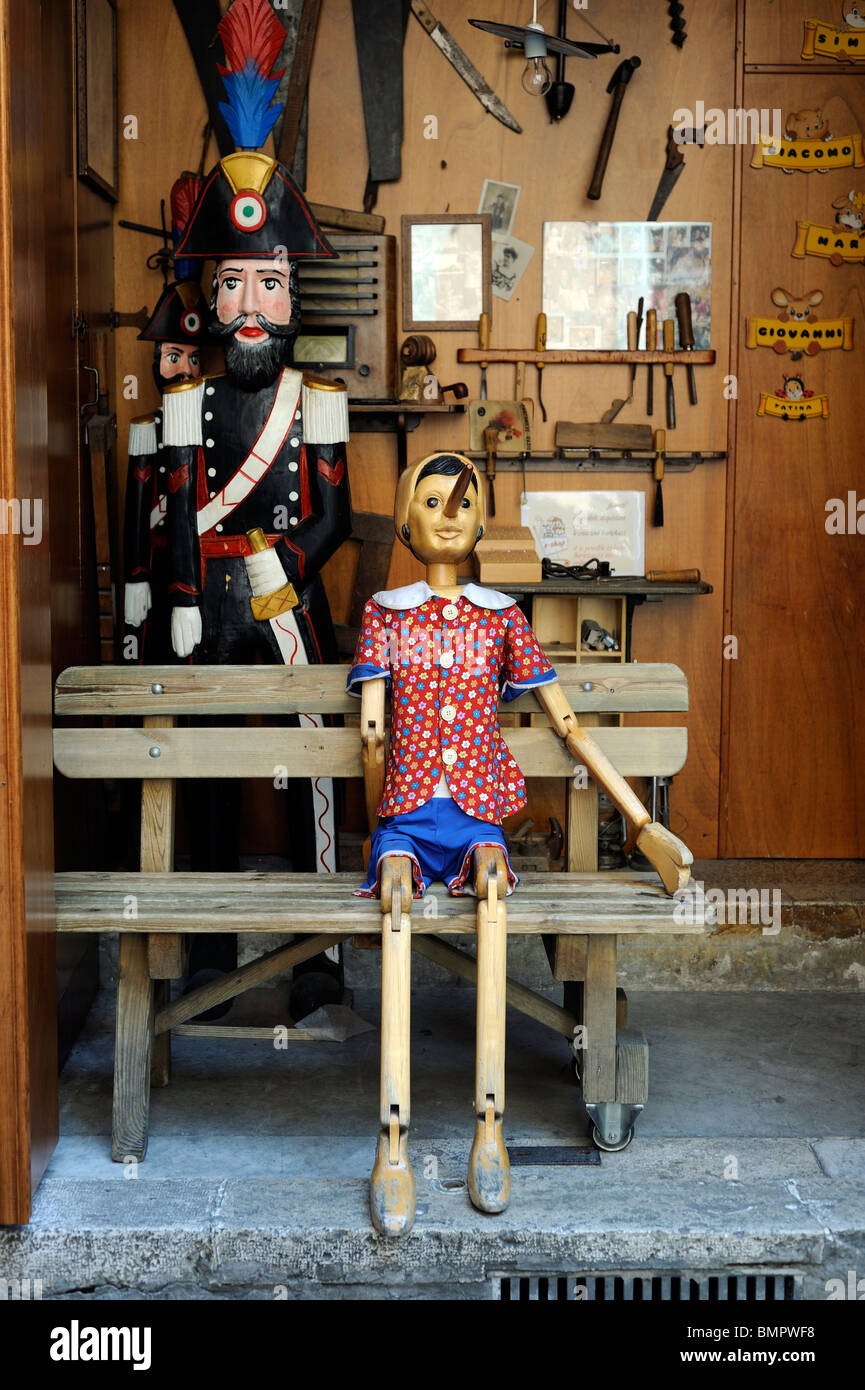 Pinocchio statue at a souvenir store, Rome, Lazio, Italy Stock Photo