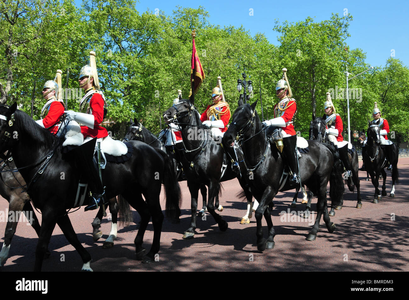 London mounted regiment hi-res stock photography and images - Alamy