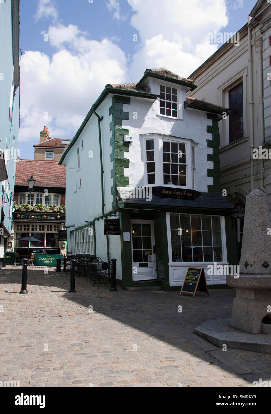 Old Market Cross House, The CROOKED HOUSE of Windsor, BERKSHIRE