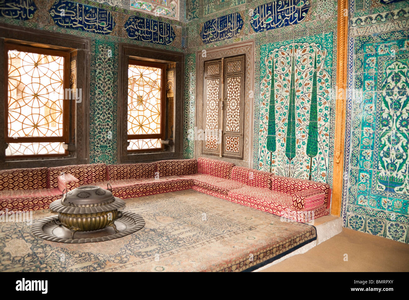 Topkapi Palace Harem Interior High Resolution Stock Photography And Images Alamy