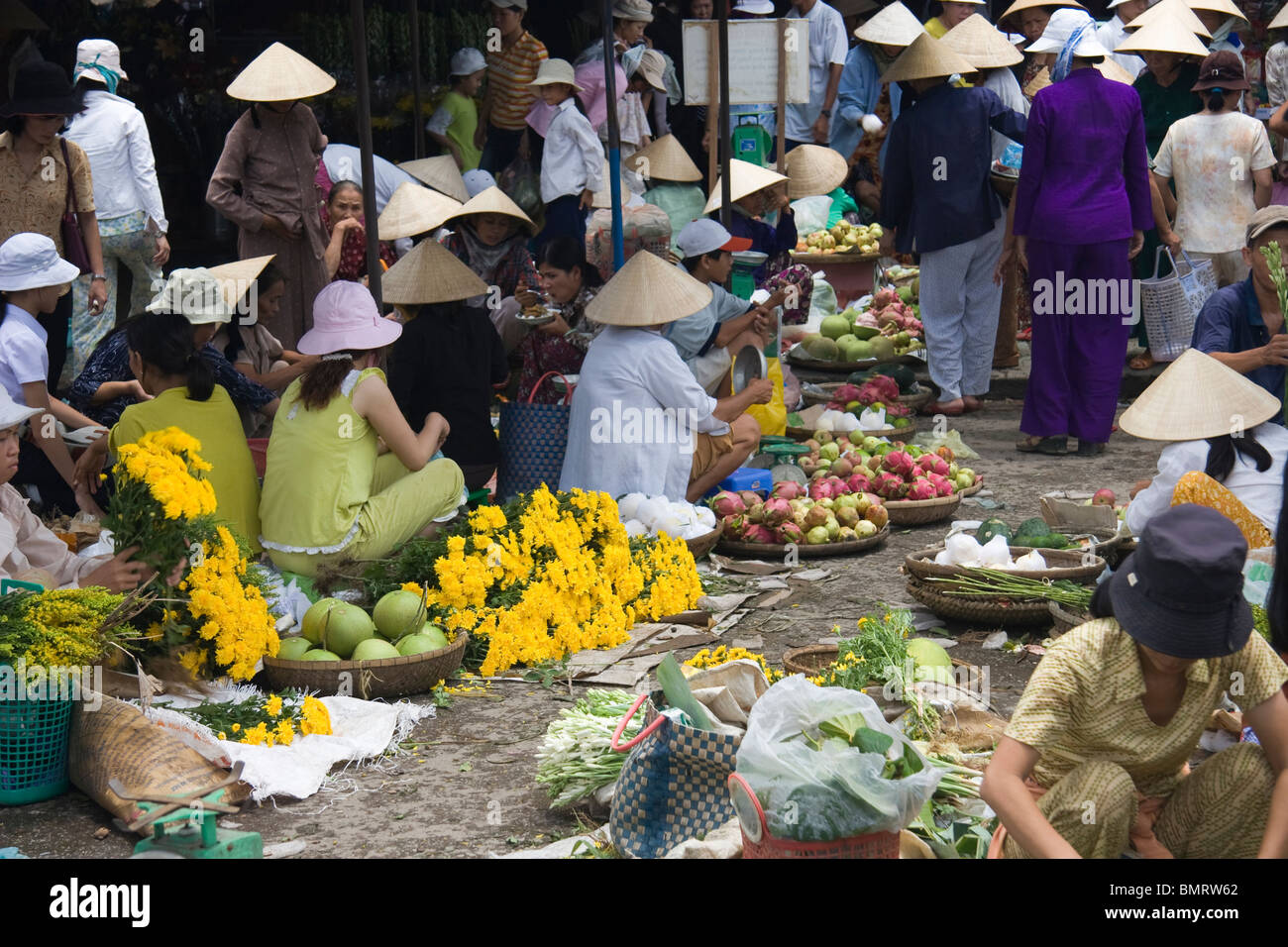Vietnamese market scene Stock Photo