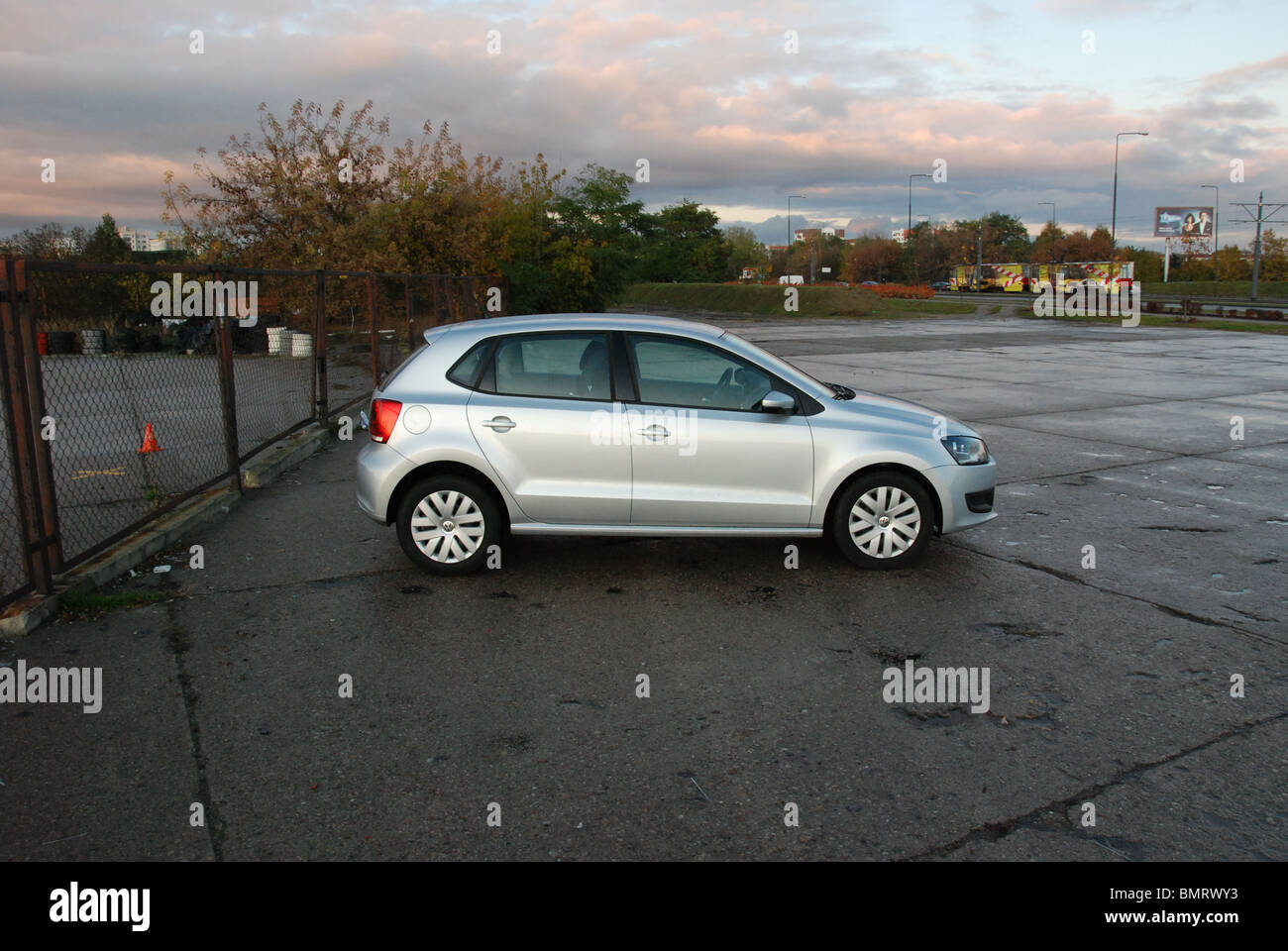 Side vw polo 2009 hi res stock photography and images Alamy