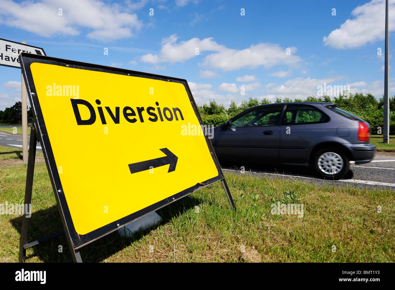 Diversion sign hires stock photography and images Alamy