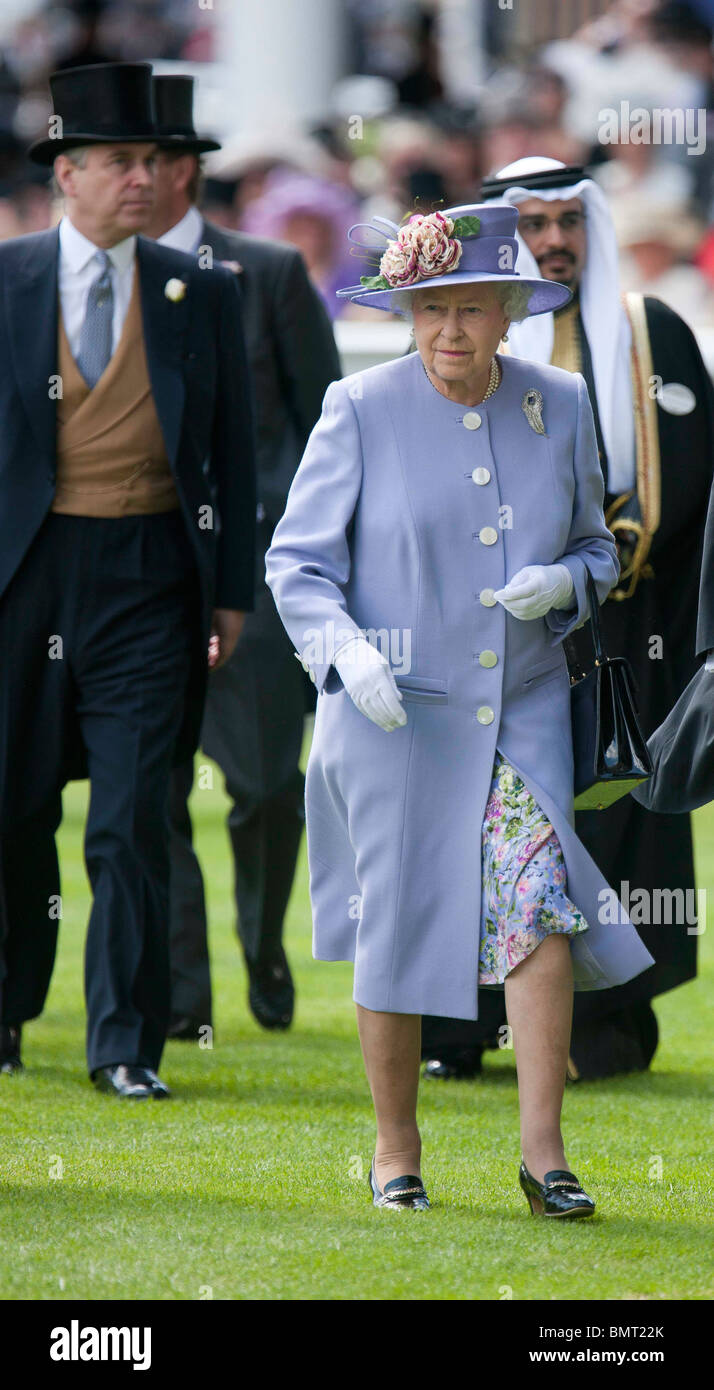 Britain's Queen Elizabeth II at the Royal Ascot 2010 horse race meeting Stock Photo