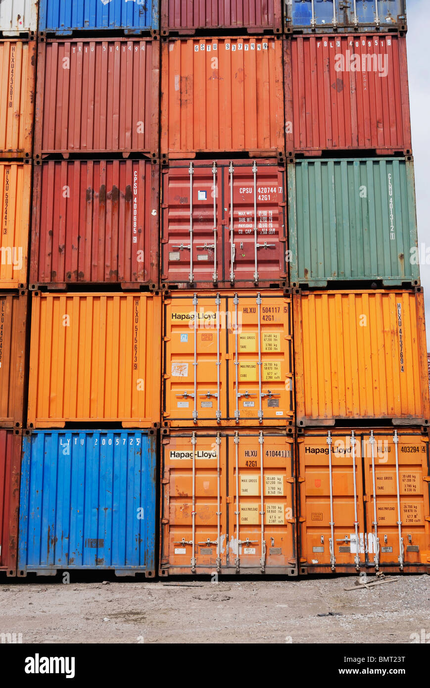 Containers in knowsley freight terminal hires stock photography and