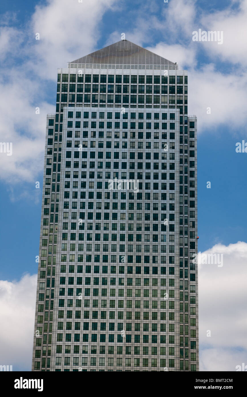 Canary Wharf Building in Londons Docklands Stock Photo - Alamy