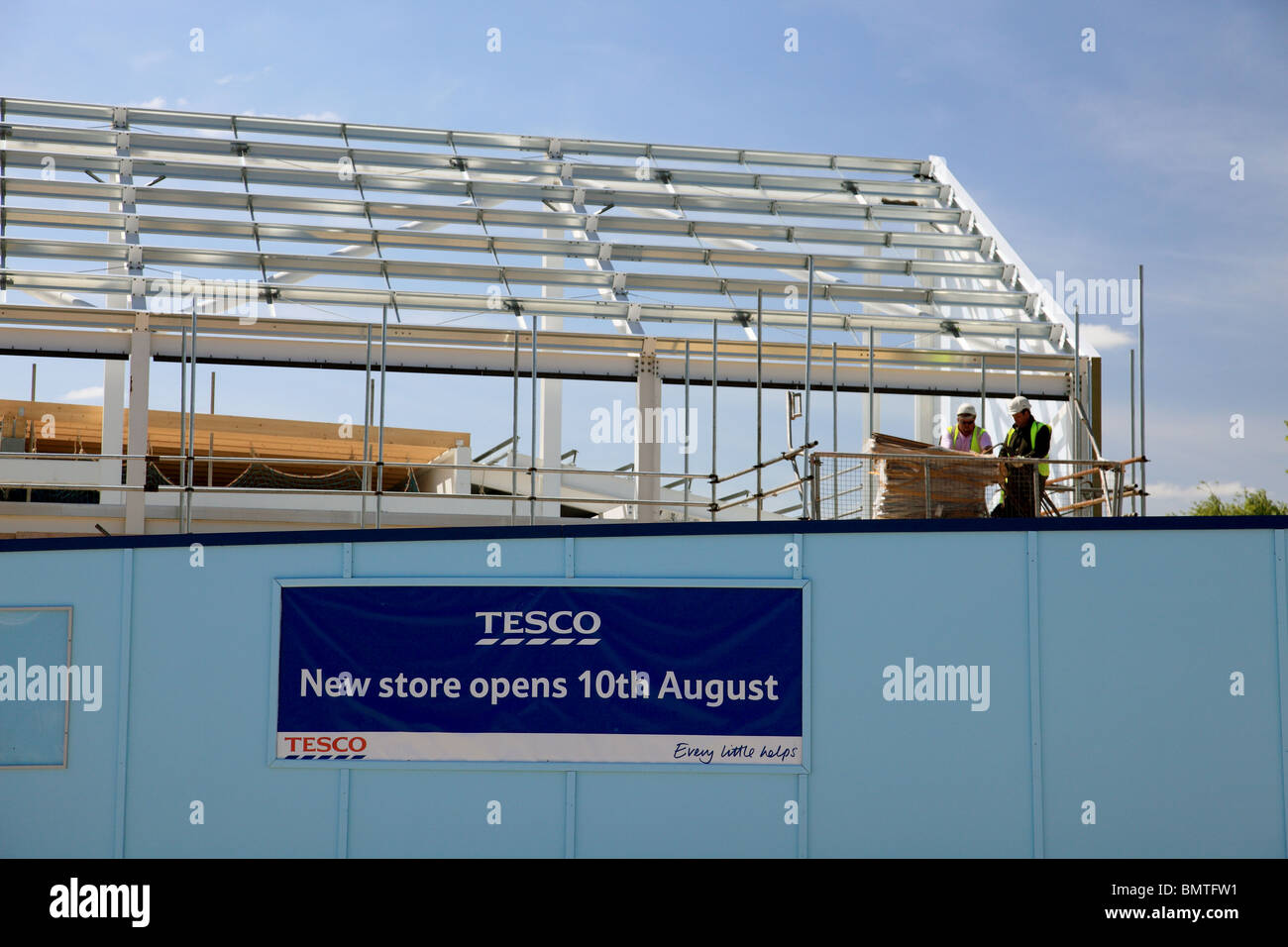 Tesco new store hires stock photography and images Alamy