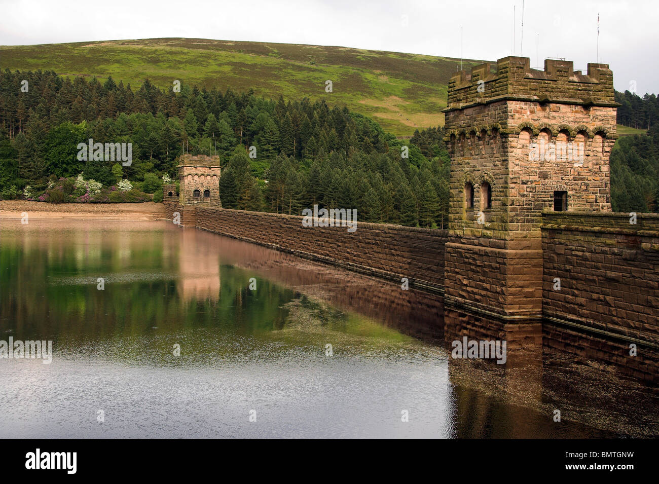 Derwent Dam, Derwent Reservoir, Upper Derwent Valley, Derbyshire, England, UK Stock Photo