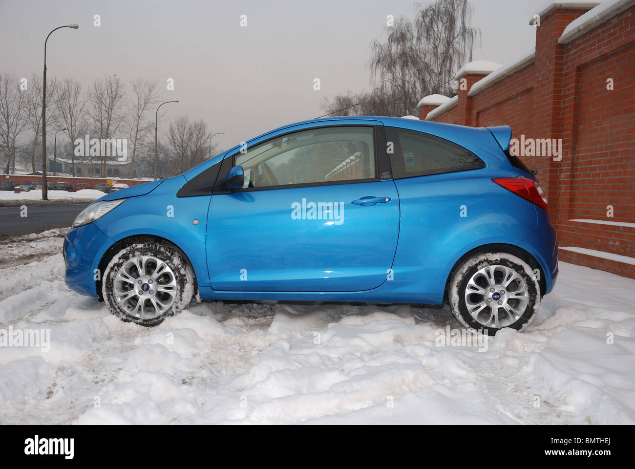 Light blue ford ka hi-res stock photography and images - Alamy