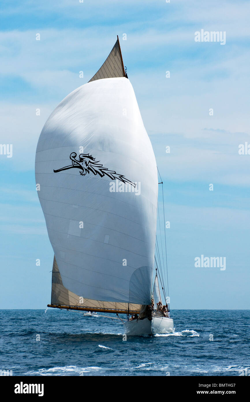 Classic yacht Moonbeam III with spinnaker Stock Photo Alamy