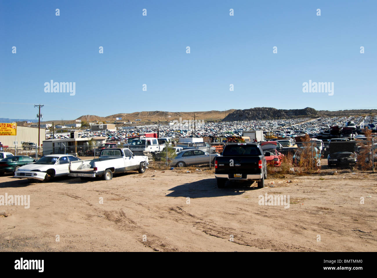 Albuquerque junk cars hires stock photography and images Alamy
