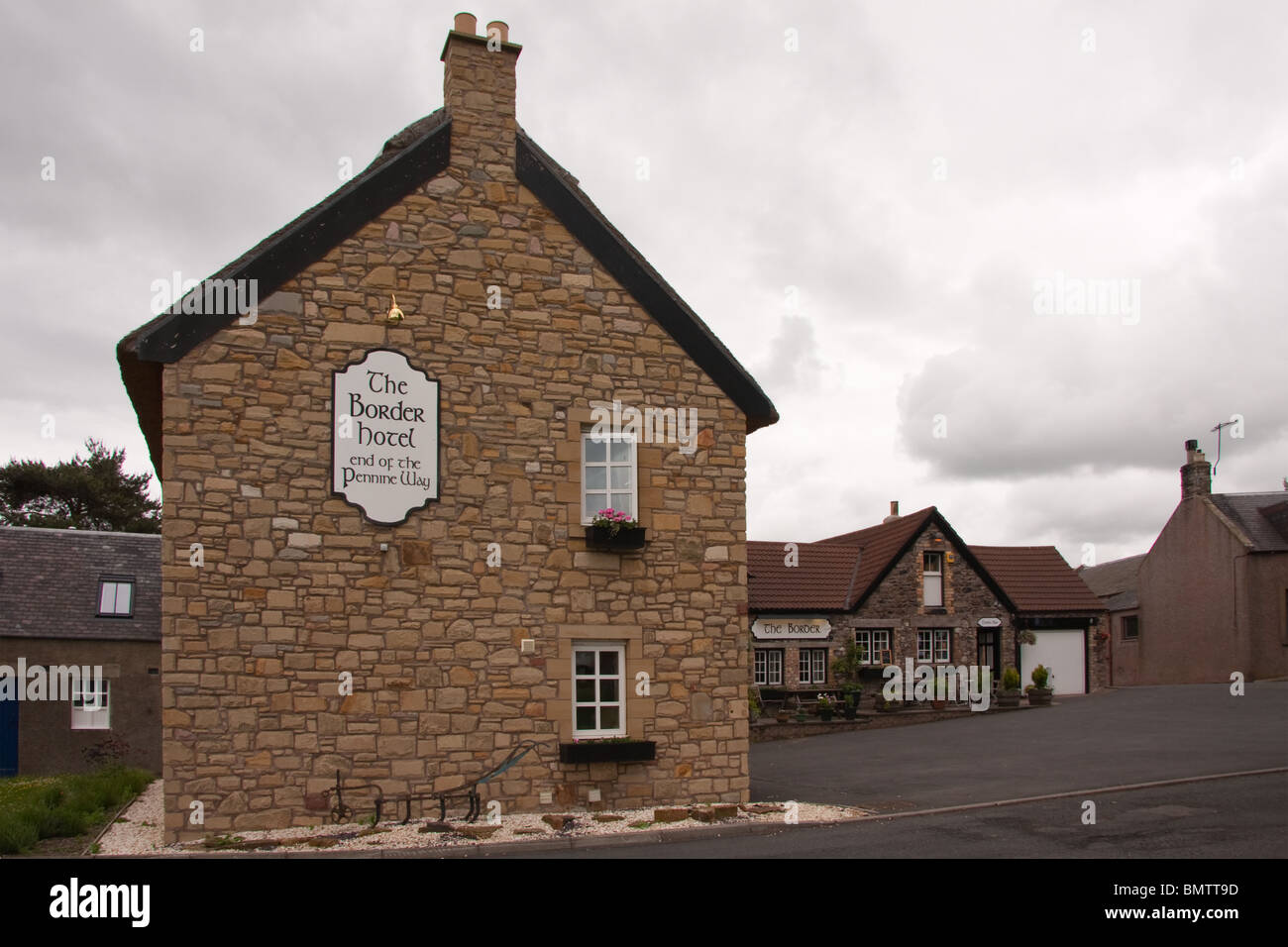 Kirk yetholm pennine way hires stock photography and images Alamy