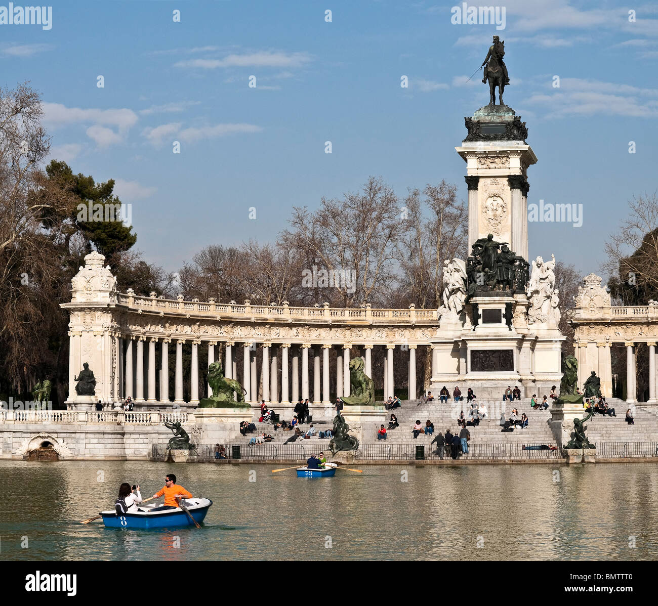 King Alfonso XII monument and El Estanque lake in The Retiro Park in the center of Madrid, Spain Stock Photo