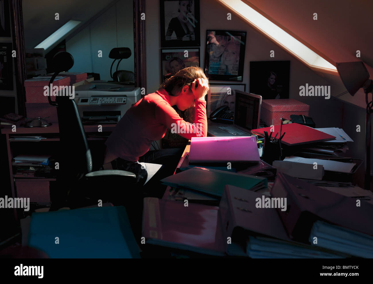 Exhausted woman hi-res stock photography and images - Alamy