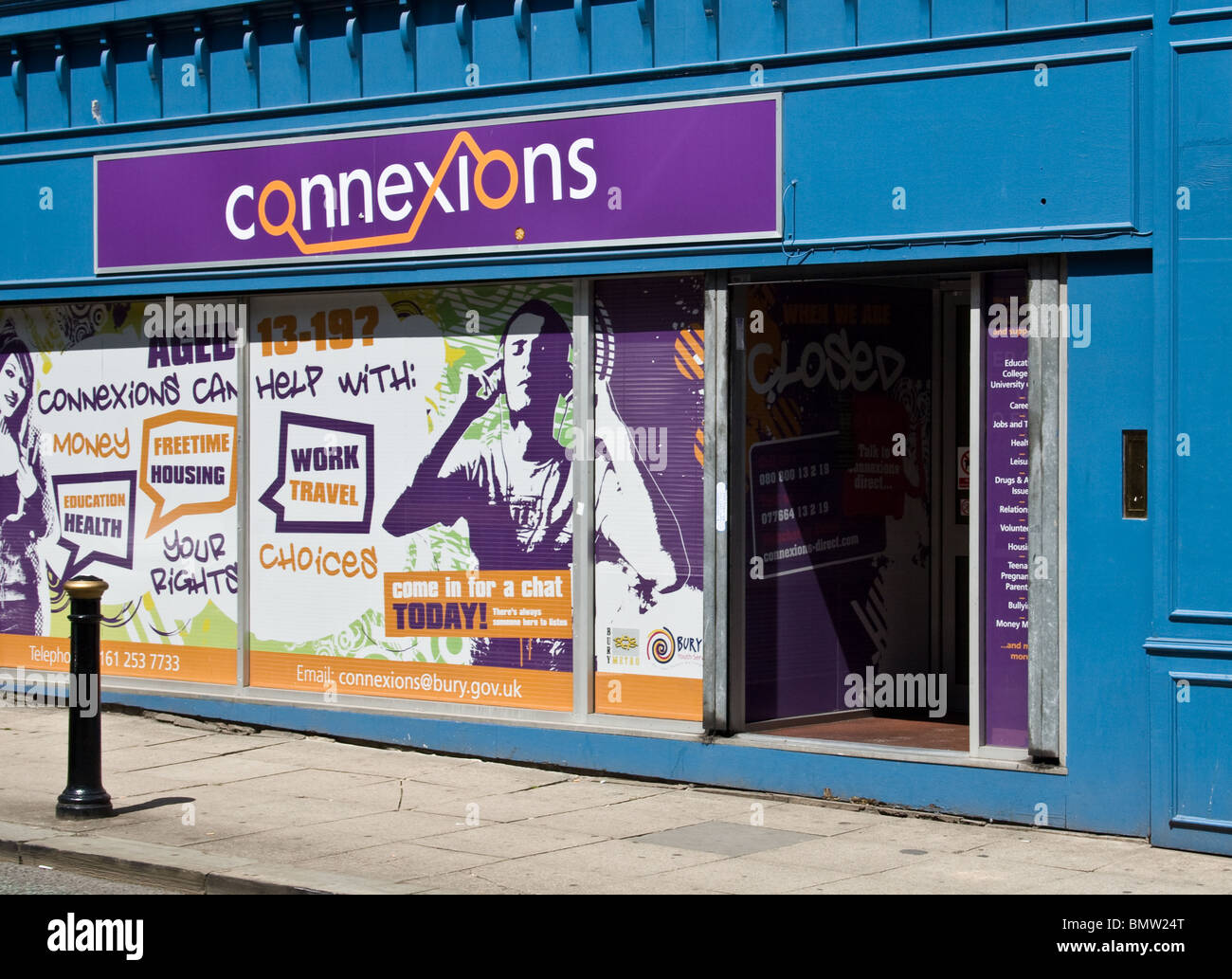 Teenage youth uk hires stock photography and images Alamy