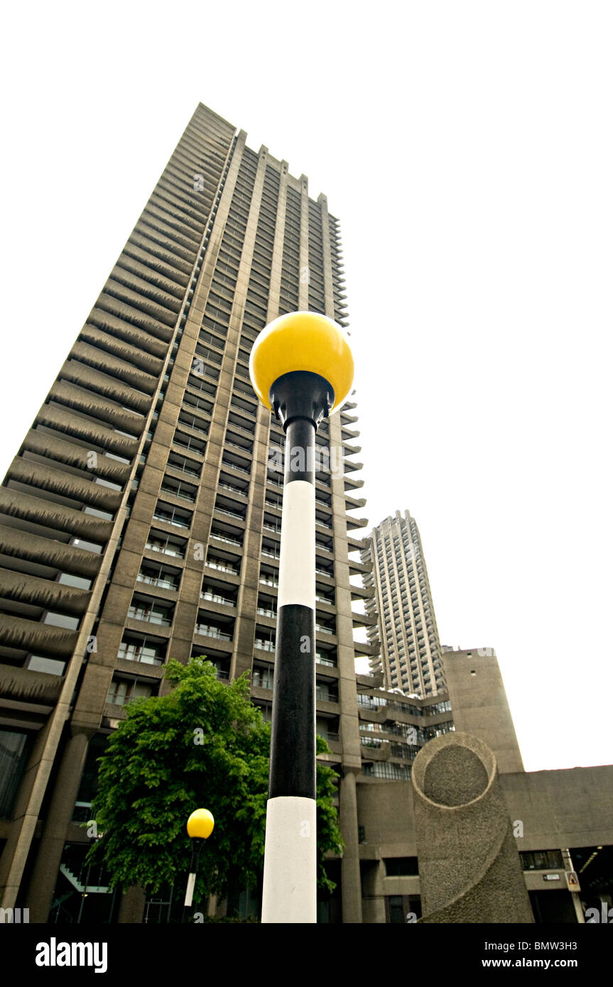 Cromwell tower the barbican london residential flats Stock Photo Alamy