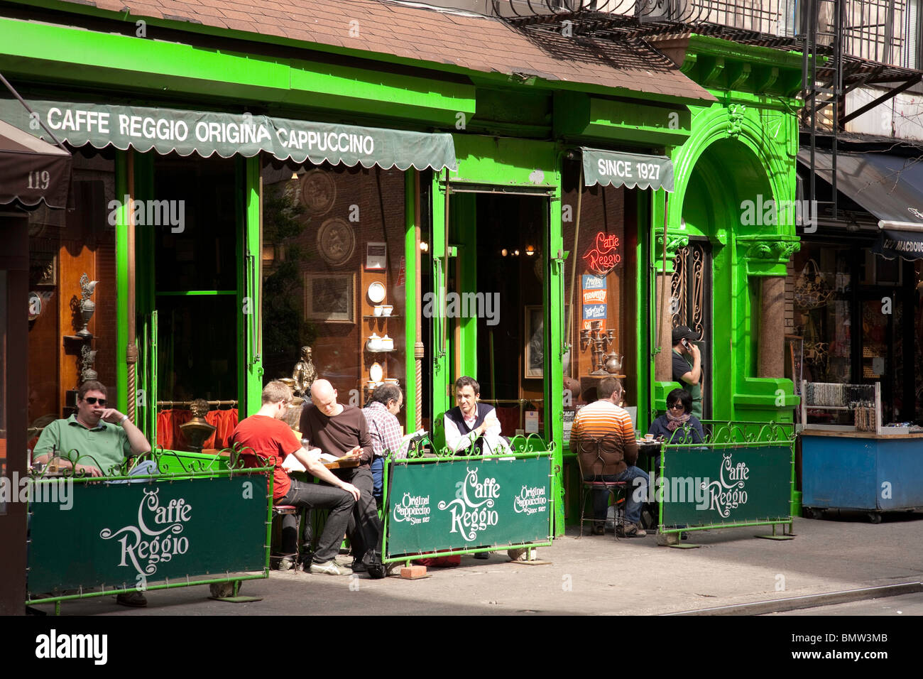 Outdoor Cafe, Greenwich Village, NYC Stock Photo Alamy