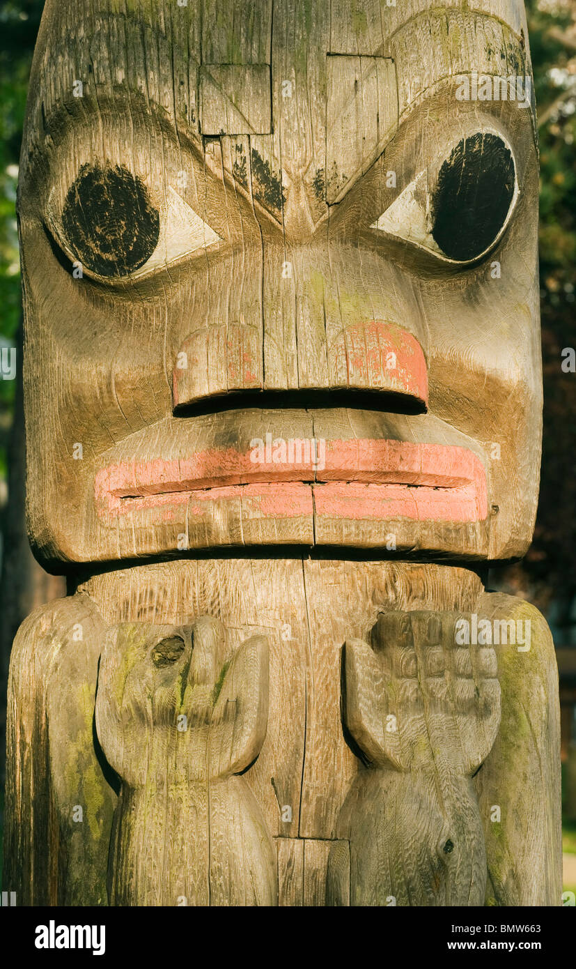 Haida Totem Pole Detail, Thunderbird Park, Royal British Columbia Museum, Victoria, BC, CANADA Stock Photo