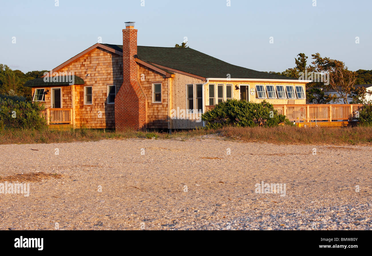 Beach cottage Long Island NY Stock Photo Alamy