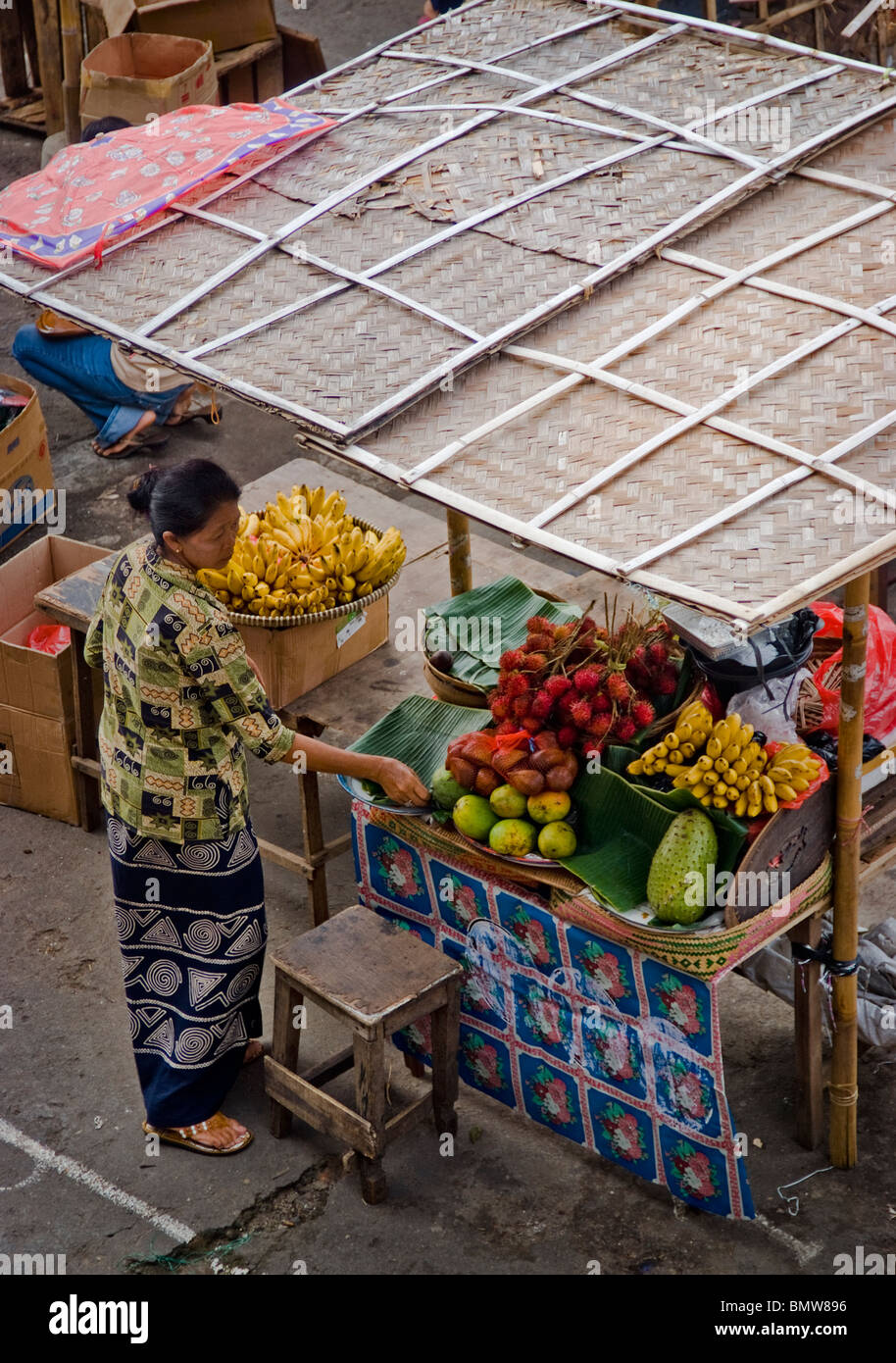 The Ubud, Bali, public market opens early and supplies fruits