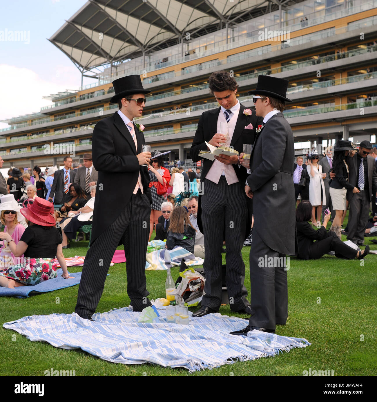 Royal ascot hi-res stock photography and images - Alamy