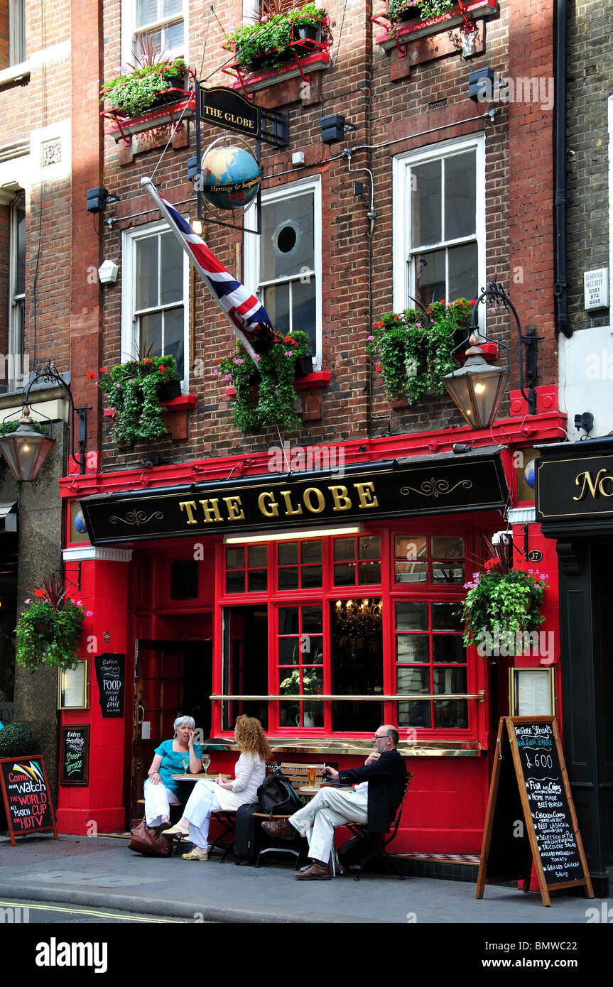 The Globe Pub, Bow Street, Covent Garden, City of Westminster, London, England, United Kingdom Stock Photo