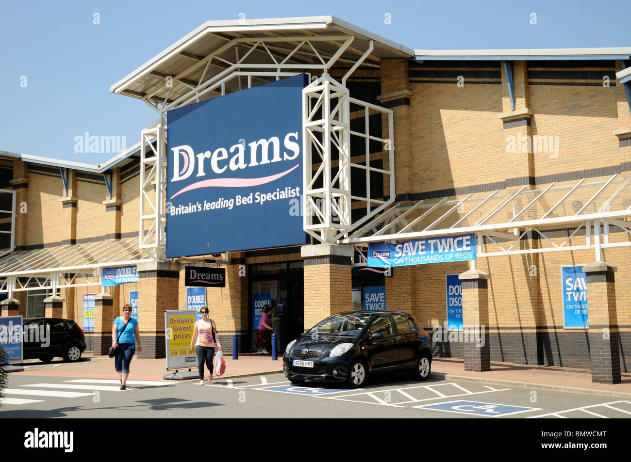 Dreams bed shop hi res stock photography and images Alamy