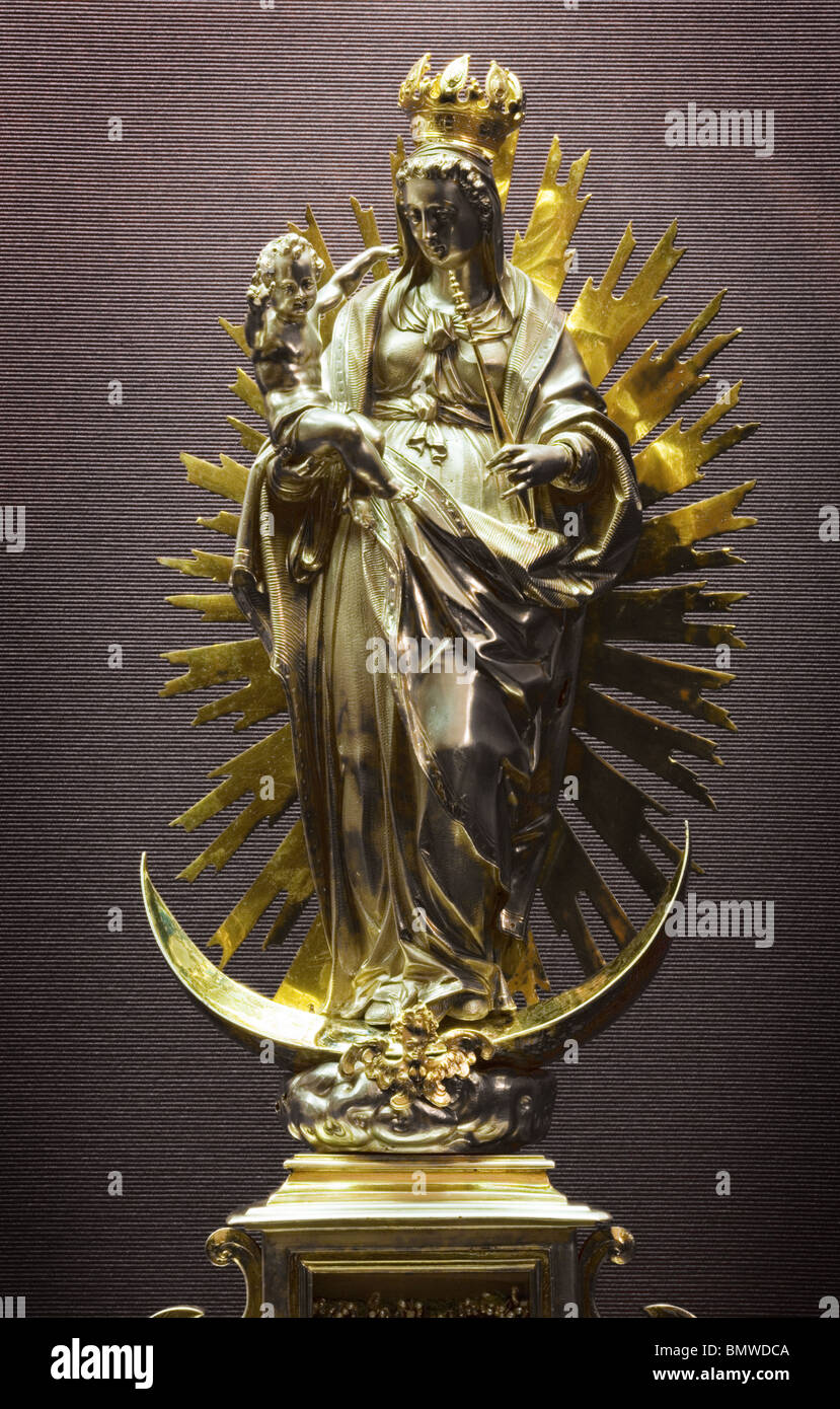 Baroque gold religious sculpture Virgin Mary Stock Photo
