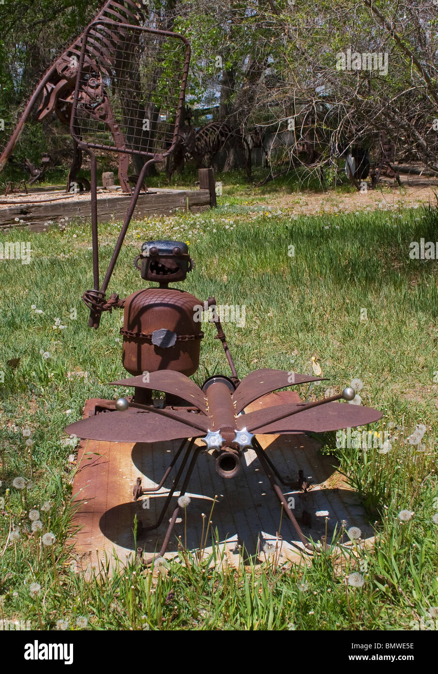Swetsville Zoo features metal sculptures by Bill Swets in Fort Collins Colorado Stock Photo