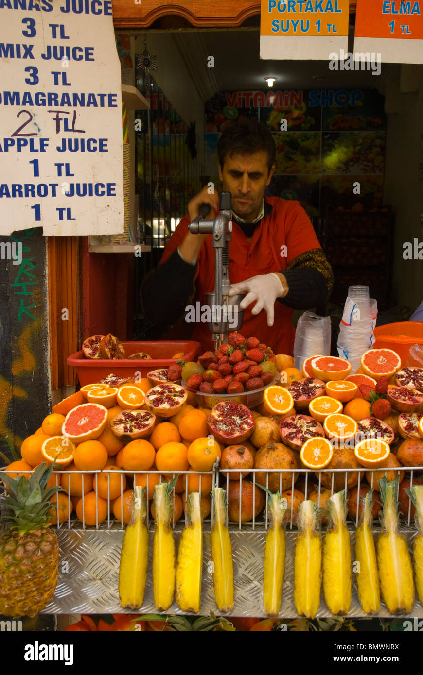 Fruit juice stall hires stock photography and images Alamy