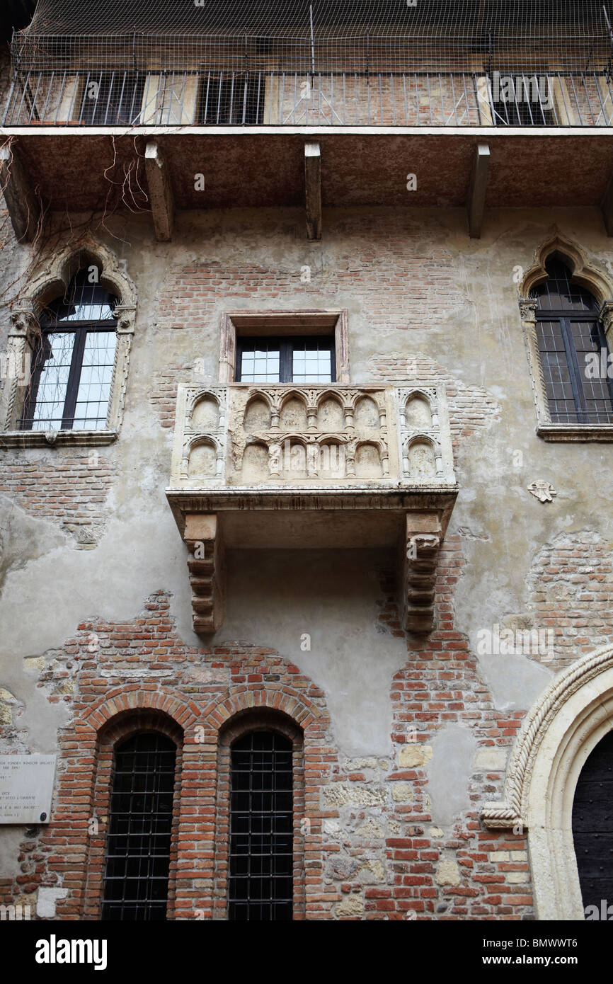 Balcony at Casa de Giulietta (Juliet's House) in Verona, Italy Stock Photo