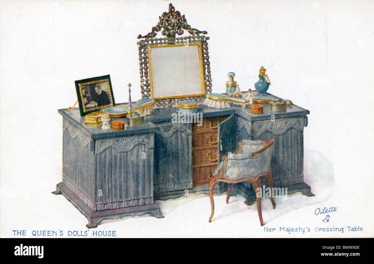 dolls house dressing table