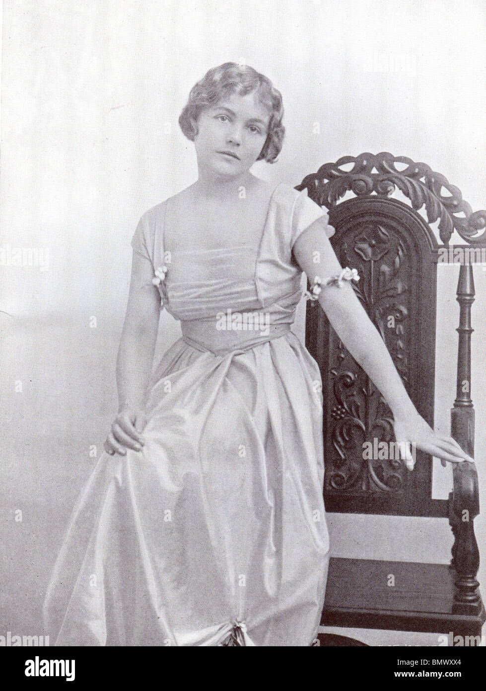 Lady in 1900 hi-res stock photography and images - Alamy