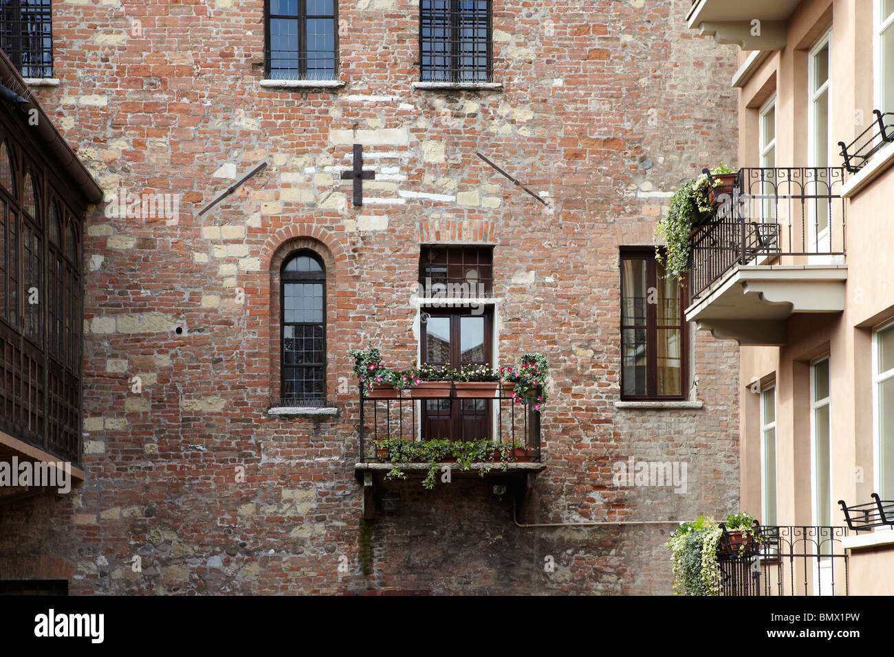 Courtyard at Casa de Giulietta (Juliet's House) in Verona, Italy Stock Photo