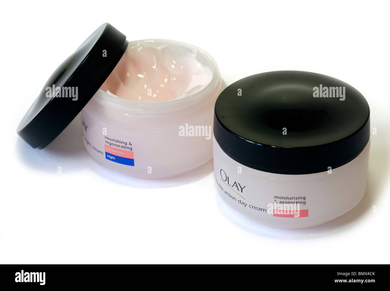 Olay oil hires stock photography and images Alamy