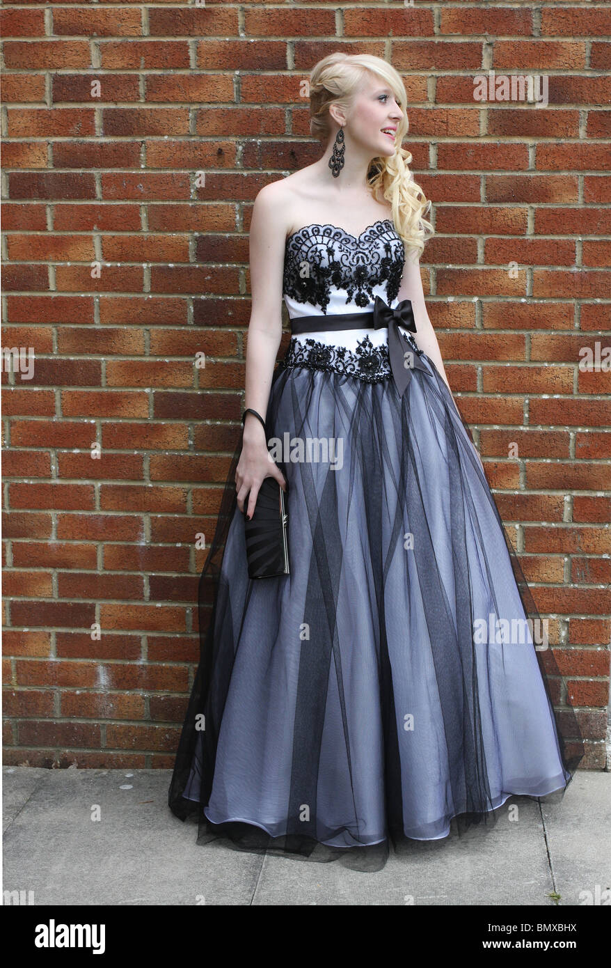 Teenage girl ready to go her prom Stock Photo - Alamy