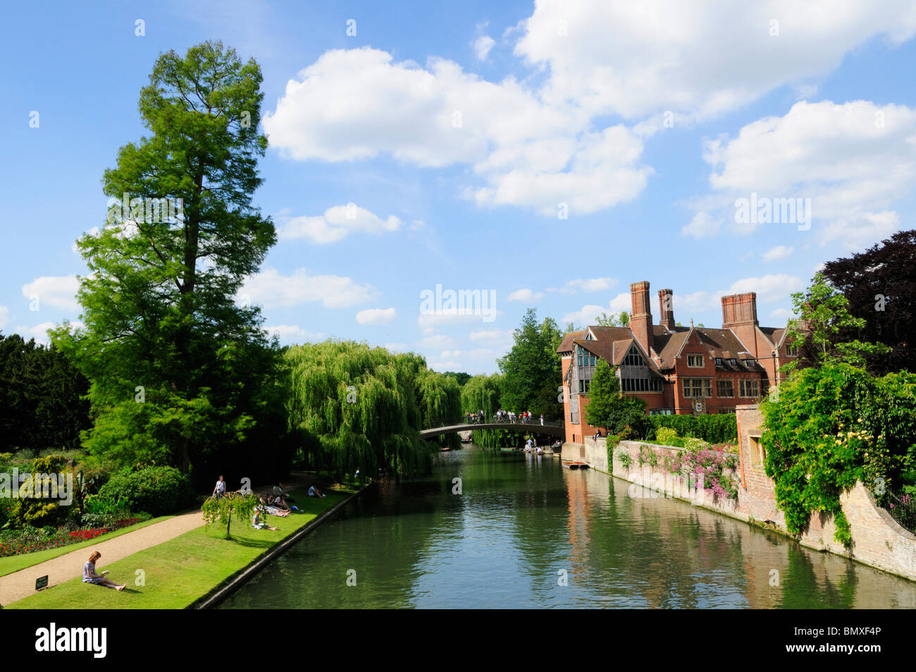 The River Cam and Jerwood Library at Trinity Hall College, Cambridge, England, UK Stock Photo