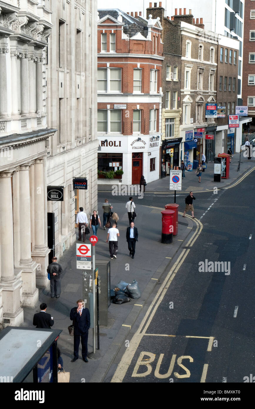 Empty street london bus stop hi-res stock photography and images - Alamy
