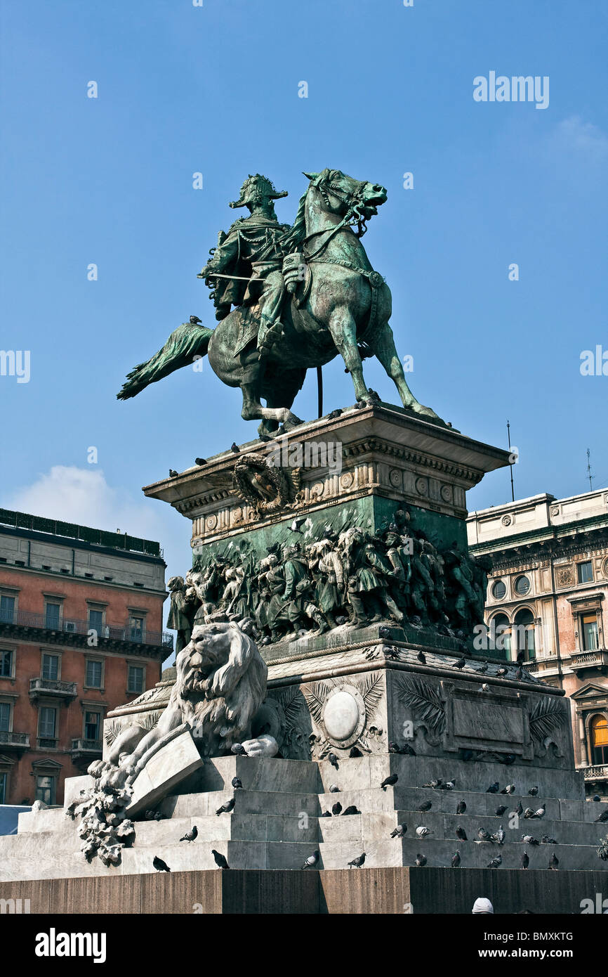 Equestrian statue of Vittorio Emanuele II, Ercole Rosa sculptor, 1896  Piazza del Duomo square, Milan, Lombardy, Italy Stock Photo - Alamy