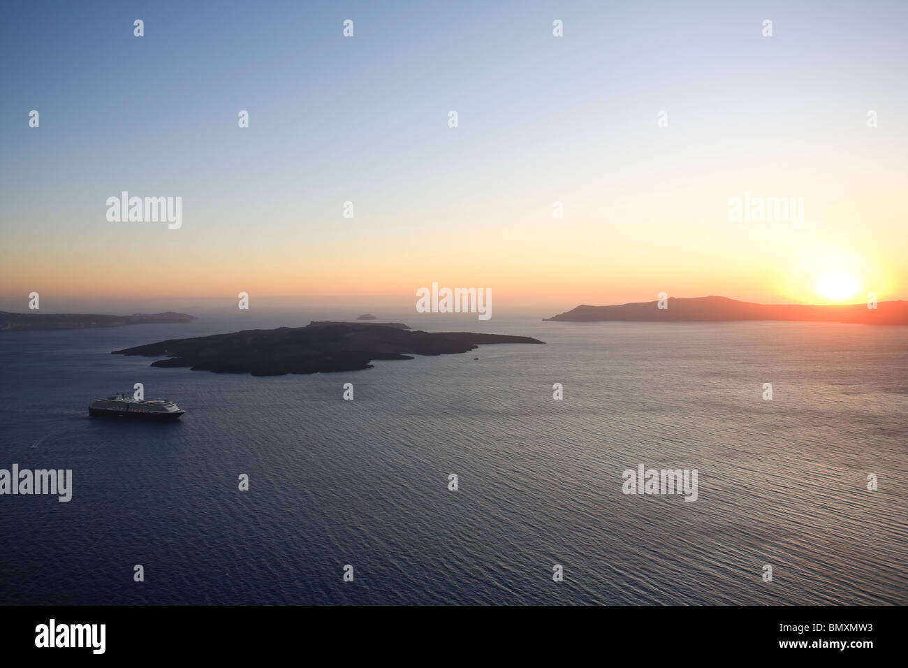 Greece, Cyclades, Santorini, Fira (Thira), view of Santorini Caldera Stock Photo