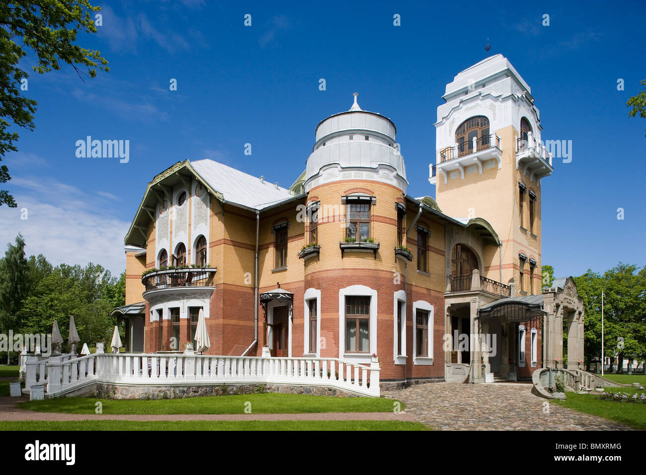 Ammende estonia parnu villa jugendstil traditional ancient art historic