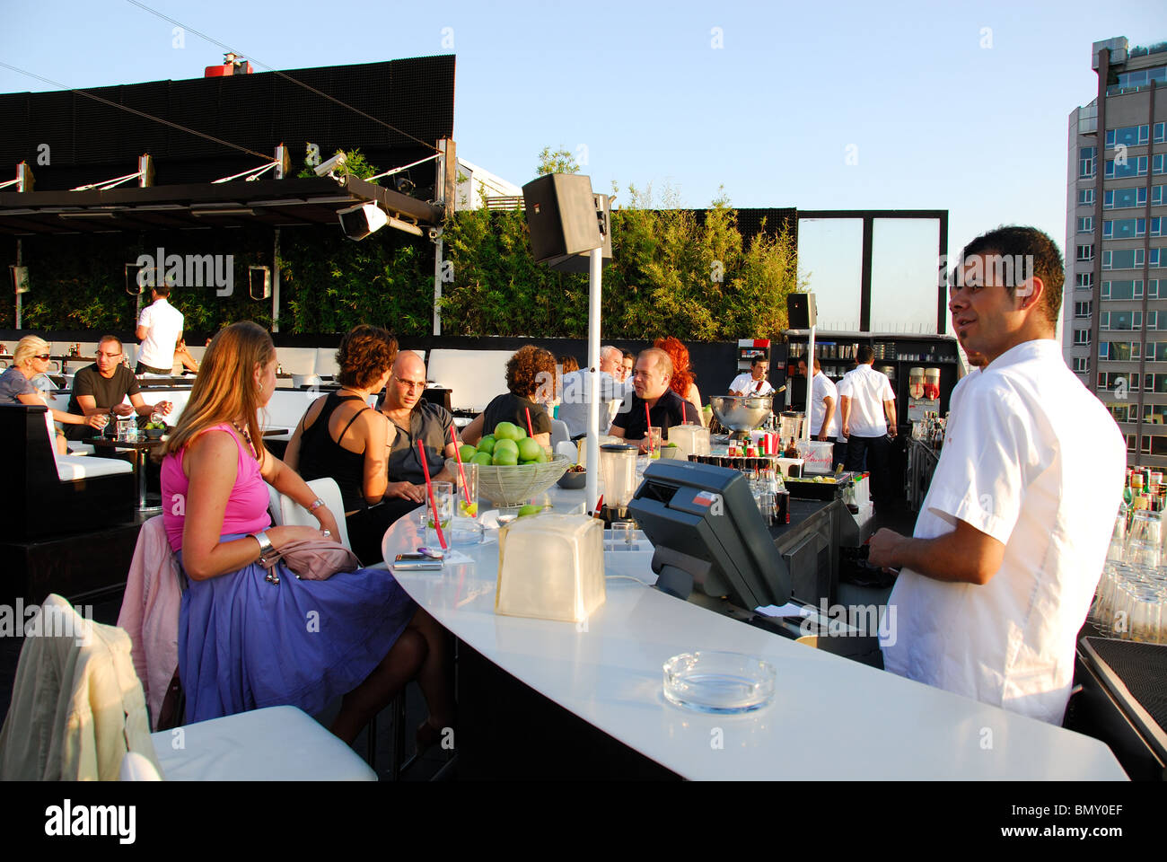 ISTANBUL, TURKEY. The bar at the fashionable rooftop restaurant of Nu Teras in the Pera district of Beyoglu. 2009. Stock Photo