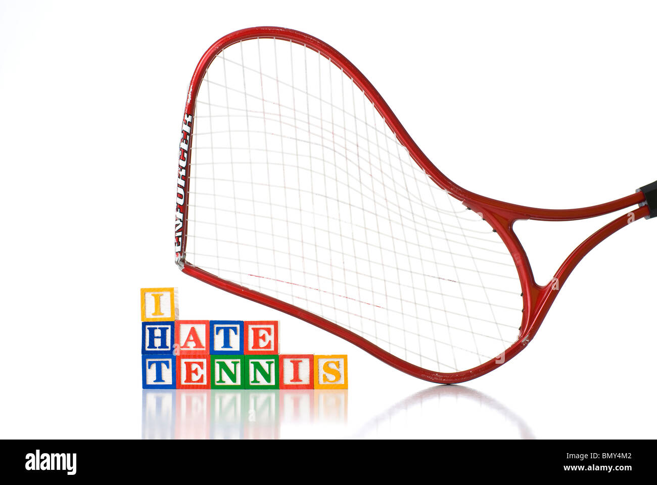 Broken tennis racket hires stock photography and images Alamy
